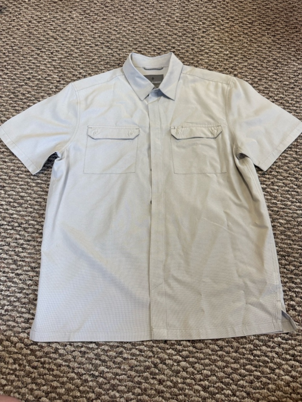 Royal Robbins Light Gray Short-Sleeve lightweight Button-Down Shirt